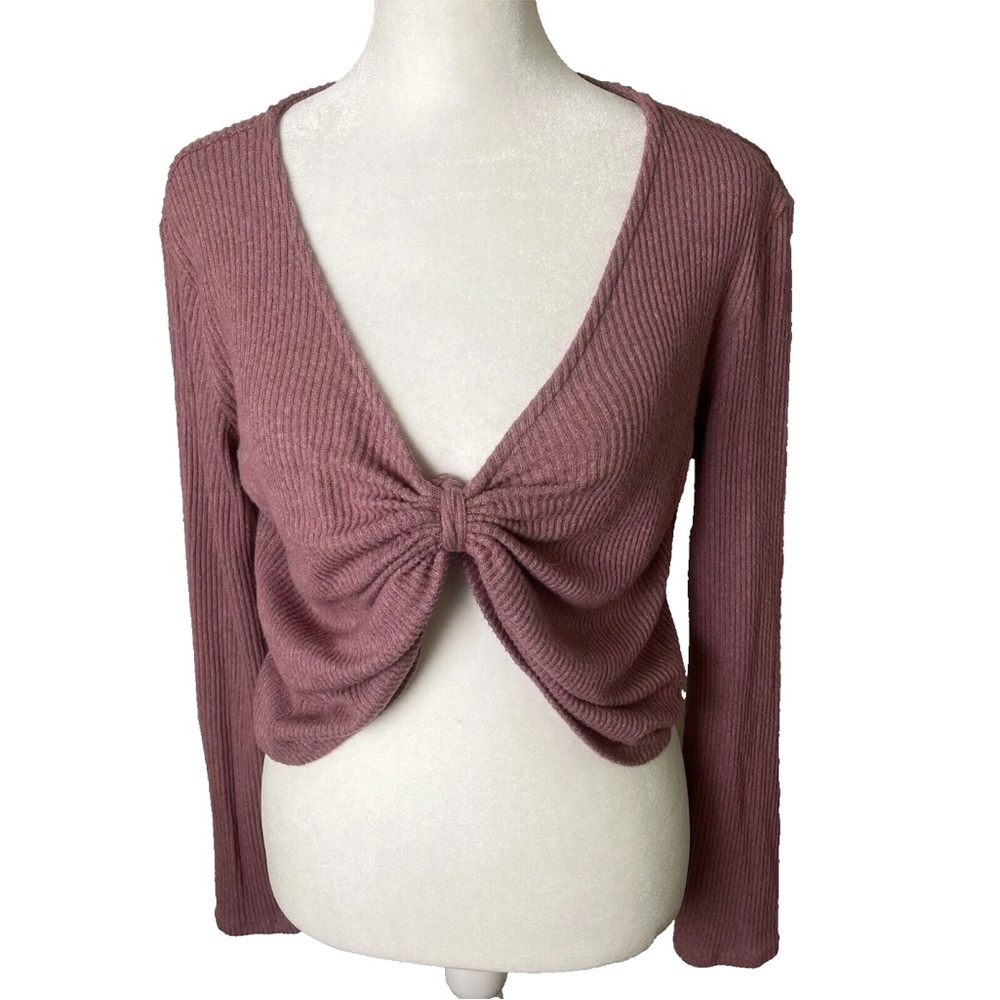 Cozie Pink Rose Top Size Medium Ribbed Stretch Long Sleeves Belly Baring Casual